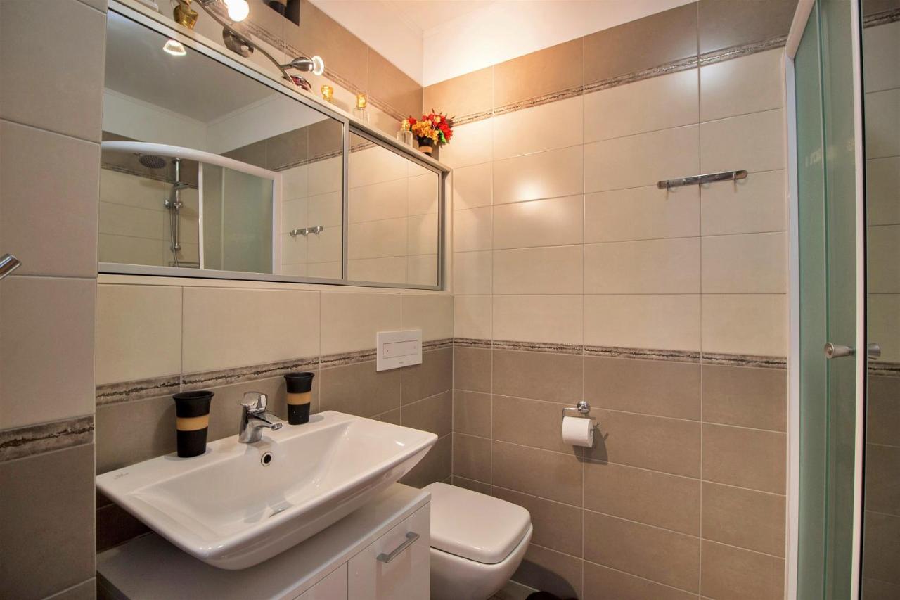 Apartment Lora オミシュ エクステリア 写真