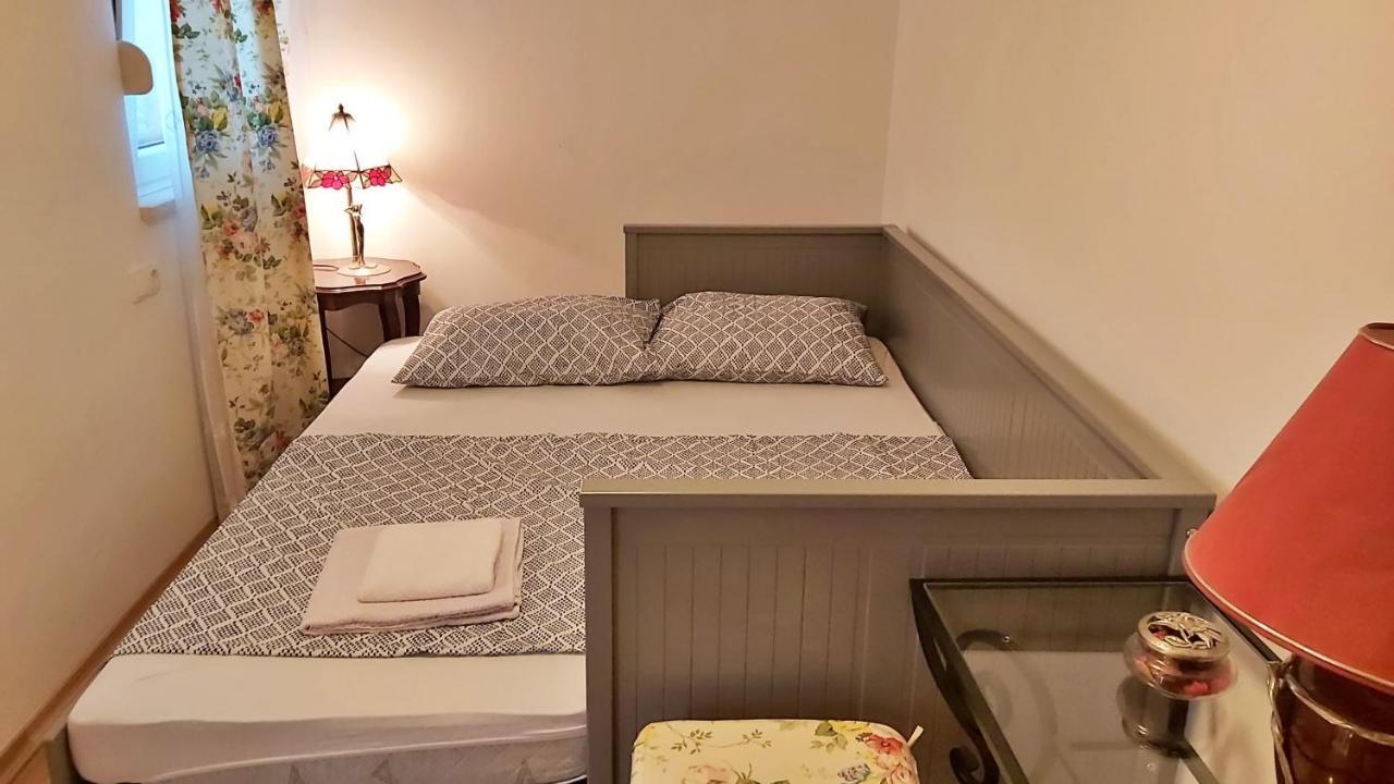Apartment Lora オミシュ エクステリア 写真